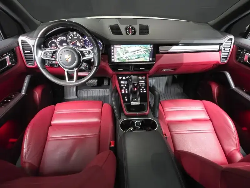 2022 Porsche Cayenne с пробегом 46 114 км