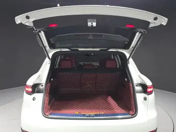 2022 Porsche Cayenne с пробегом 46 114 км
