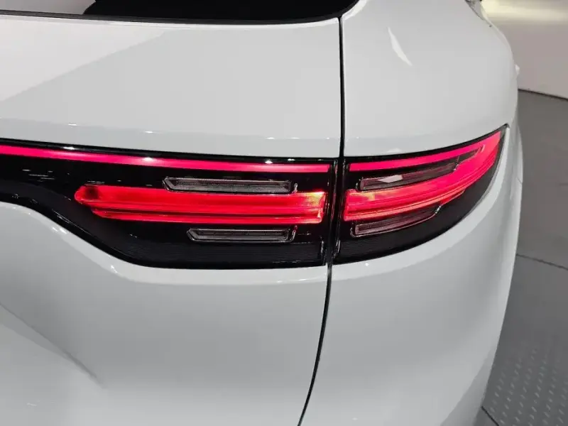 2023 Porsche Cayenne с пробегом 29 102 км
