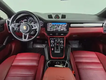 2022 Porsche Cayenne с пробегом 37 406 км
