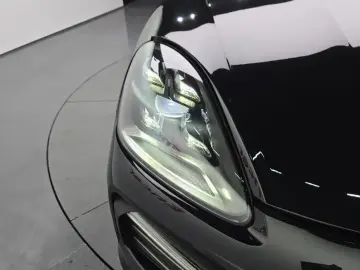 2022 Porsche Cayenne с пробегом 37 406 км