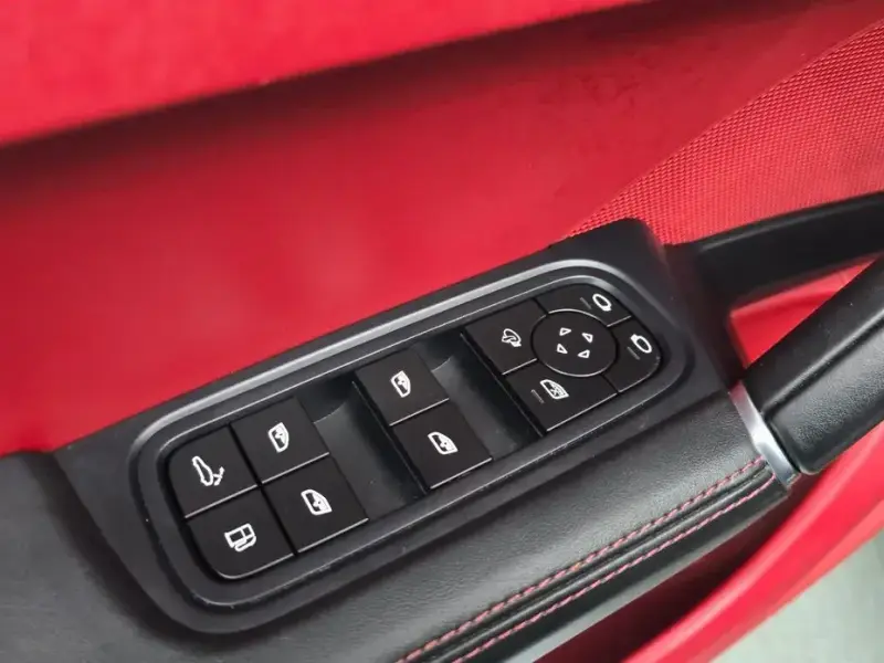 2022 Porsche Cayenne с пробегом 37 406 км