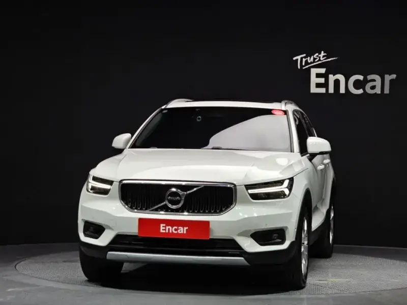 2018 Volvo XC40 с пробегом 64 179 км