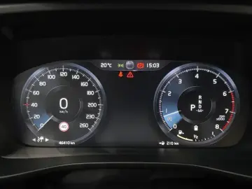 2021 Volvo XC40 с пробегом 46 410 км