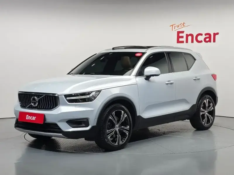 2020 Volvo XC40 с пробегом 142 392 км