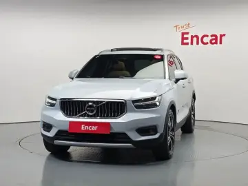 2020 Volvo XC40 с пробегом 142 392 км