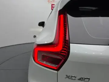 2021 Volvo XC40 с пробегом 46 410 км