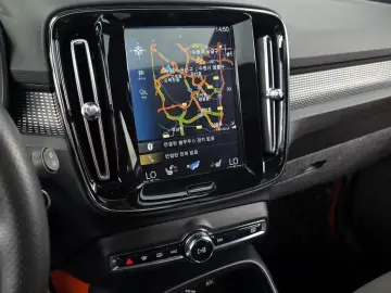2019 Volvo XC40 с пробегом 127 235 км