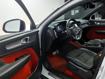 2019 Volvo XC40 с пробегом 137 097 км
