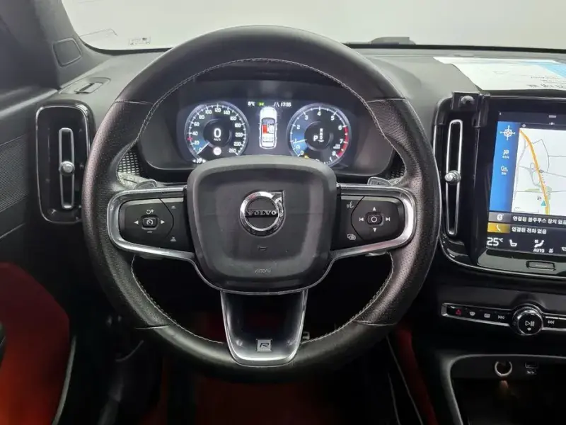 2019 Volvo XC40 с пробегом 137 097 км