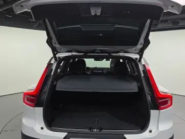 2019 Volvo XC40 с пробегом 94 390 км