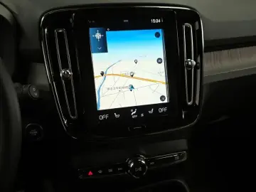 2021 Volvo XC40 с пробегом 76 781 км