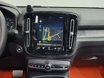2018 Volvo XC40 с пробегом 95 802 км