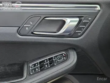 2019 Porsche Macan с пробегом 56 370 км