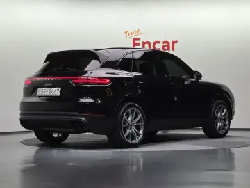 2020 Porsche Cayenne с пробегом 57 441 км