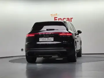 2020 Porsche Cayenne с пробегом 57 441 км