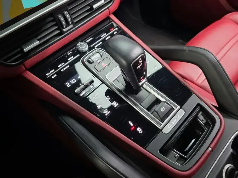 2020 Porsche Cayenne с пробегом 57 441 км