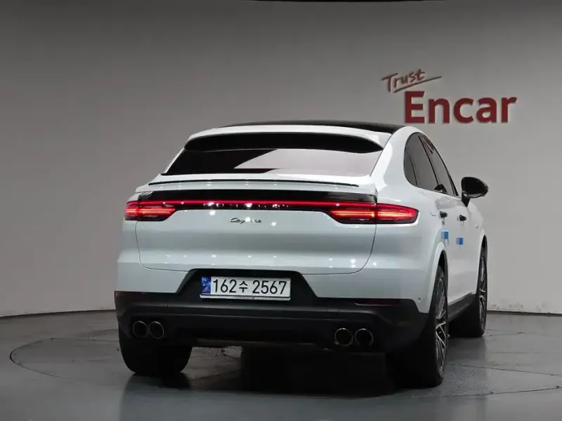 2021 Porsche Cayenne с пробегом 48 867 км