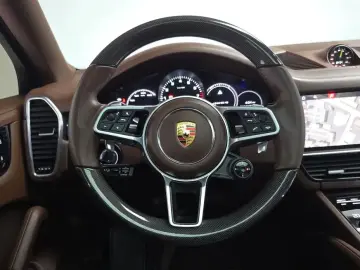 2021 Porsche Cayenne с пробегом 48 867 км