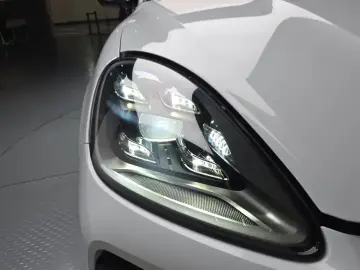 2021 Porsche Cayenne с пробегом 48 867 км