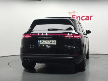 2021 Porsche Cayenne с пробегом 51 636 км