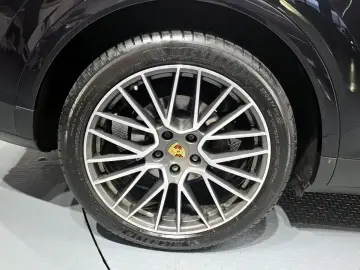 2021 Porsche Cayenne с пробегом 51 636 км