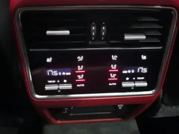 2021 Porsche Cayenne с пробегом 51 636 км