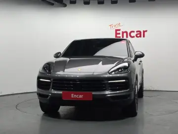 2020 Porsche Cayenne с пробегом 48 374 км