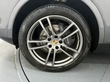 2020 Porsche Cayenne с пробегом 48 374 км