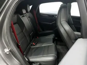 2020 Porsche Cayenne с пробегом 48 374 км