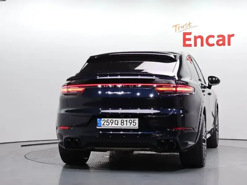 2021 Porsche Cayenne с пробегом 56 928 км