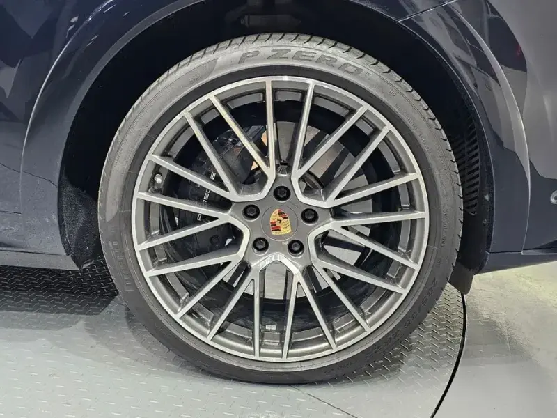 2021 Porsche Cayenne с пробегом 56 928 км