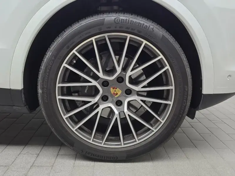 2021 Porsche Cayenne с пробегом 12 595 км