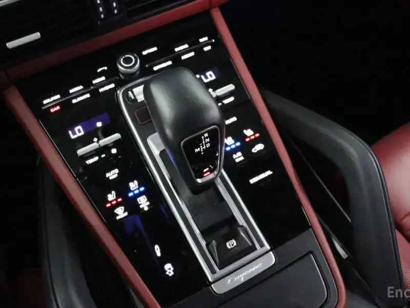 2020 Porsche Cayenne с пробегом 41 740 км