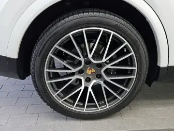2020 Porsche Cayenne с пробегом 29 871 км