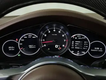 2020 Porsche Cayenne с пробегом 29 871 км