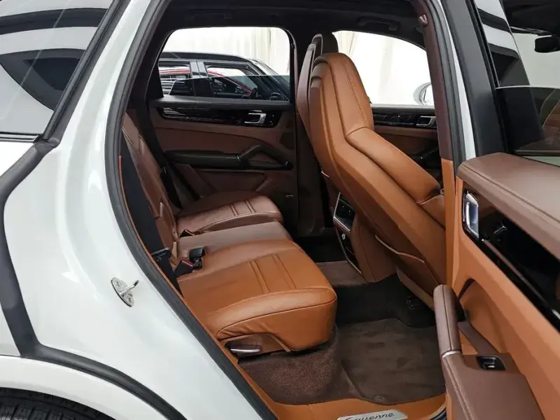 2020 Porsche Cayenne с пробегом 29 871 км