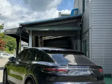 2021 Porsche Cayenne с пробегом 41 000 км