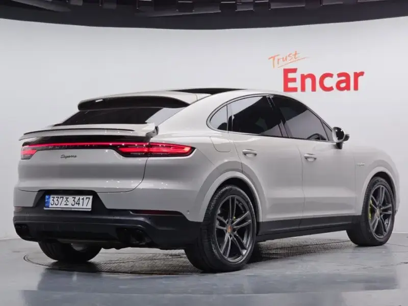 2021 Porsche Cayenne с пробегом 38 598 км