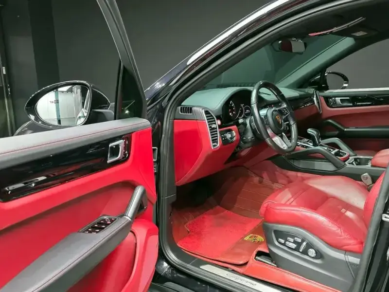2020 Porsche Cayenne с пробегом 43 804 км