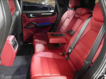 2019 Porsche Cayenne с пробегом 54 900 км