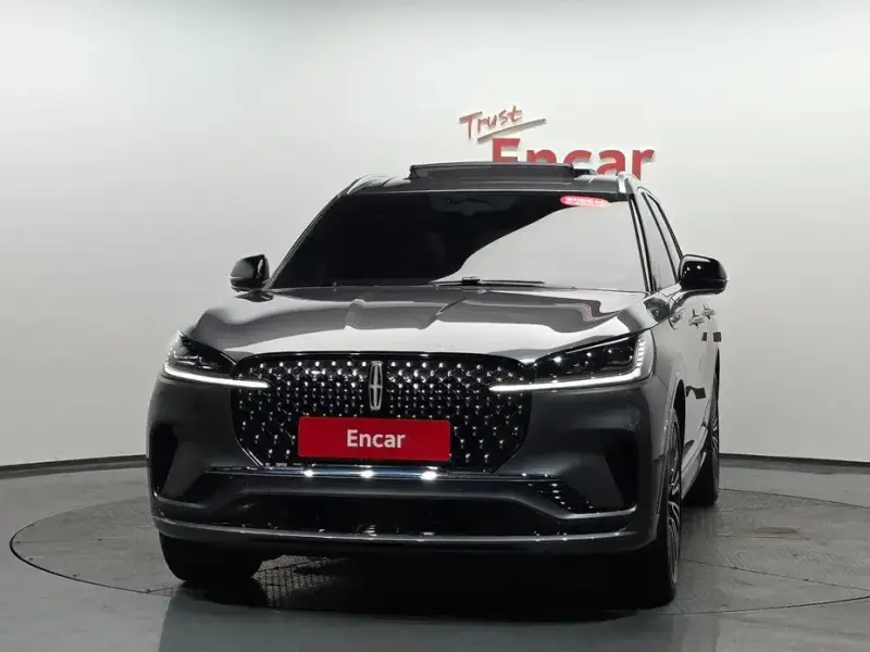 2025 Lincoln Aviator с пробегом 19 118 км