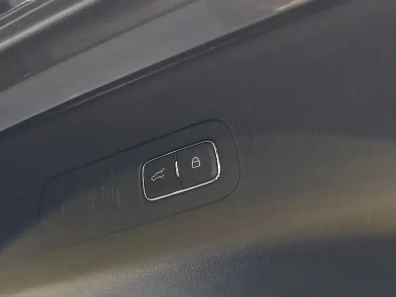 2025 Lincoln Aviator с пробегом 19 118 км