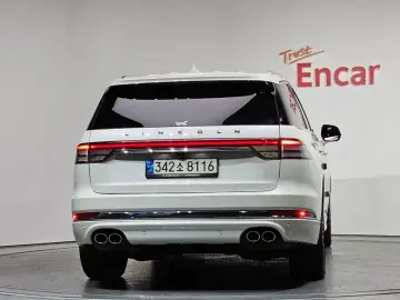 2021 Lincoln Aviator с пробегом 63 311 км