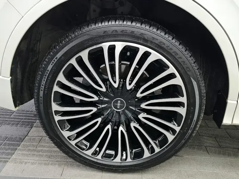 2021 Lincoln Aviator с пробегом 63 311 км
