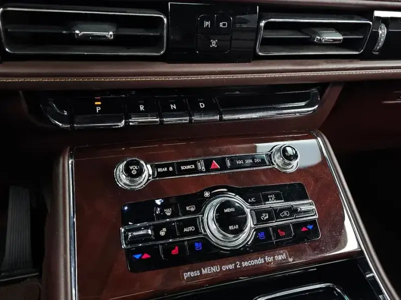 2021 Lincoln Aviator с пробегом 63 311 км
