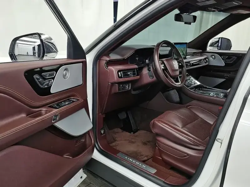 2021 Lincoln Aviator с пробегом 63 311 км