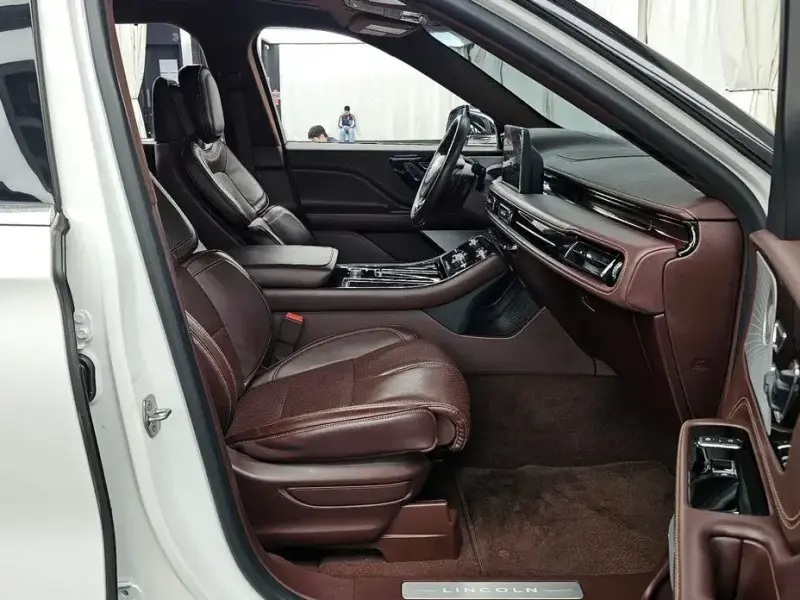2021 Lincoln Aviator с пробегом 63 311 км