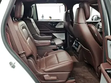 2021 Lincoln Aviator с пробегом 63 311 км