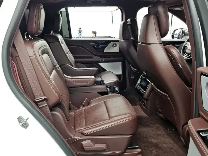 2021 Lincoln Aviator с пробегом 63 311 км